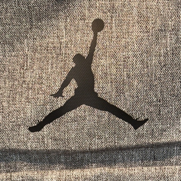 Nike Air Jordan MINI BACKPACK Jumpman Unisex Carbon Heather GRAY Adjustable 10L - Picture 3 of 12